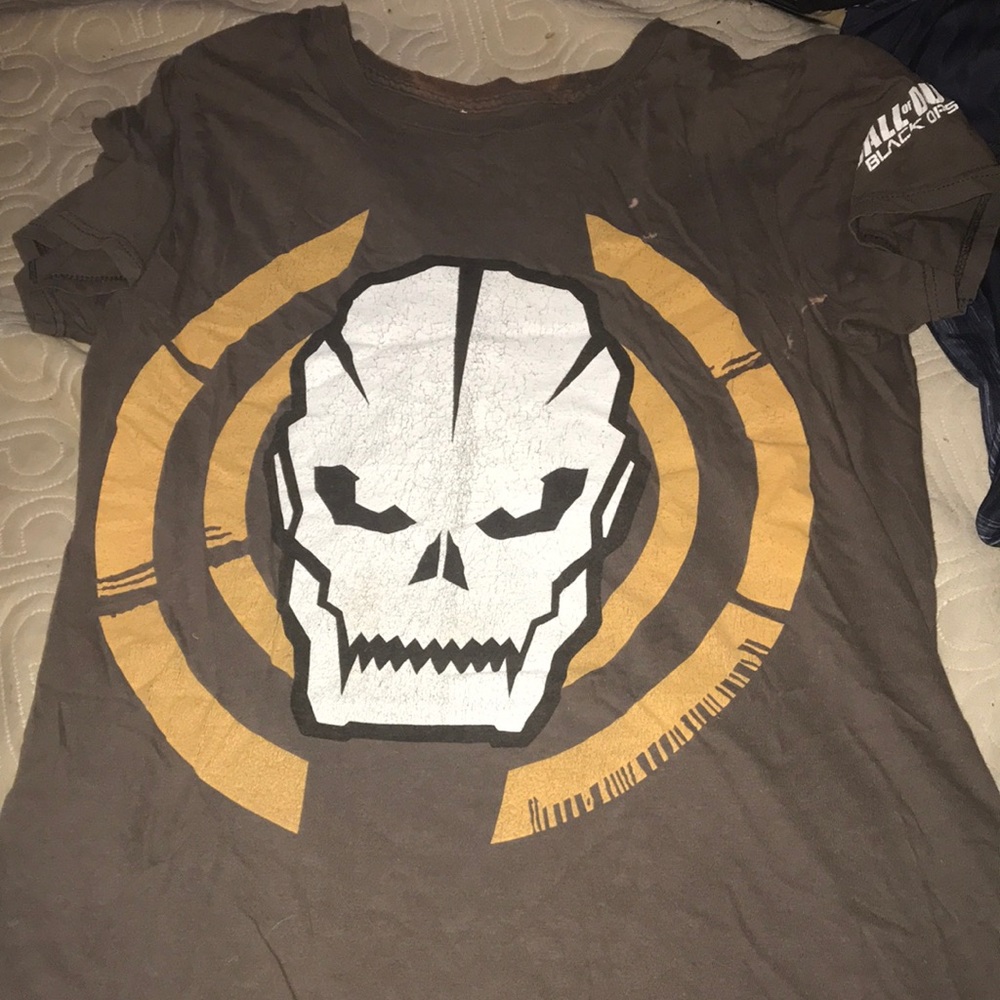 Call Of Duty shirt